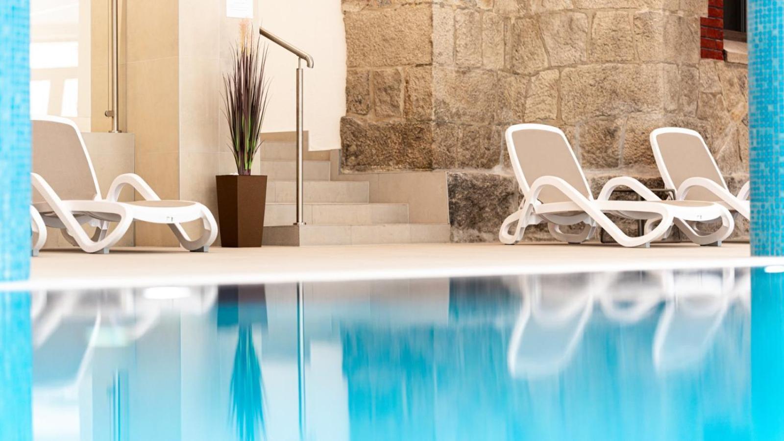 Izerka Z Basenem I Sauna - Stone Hill *