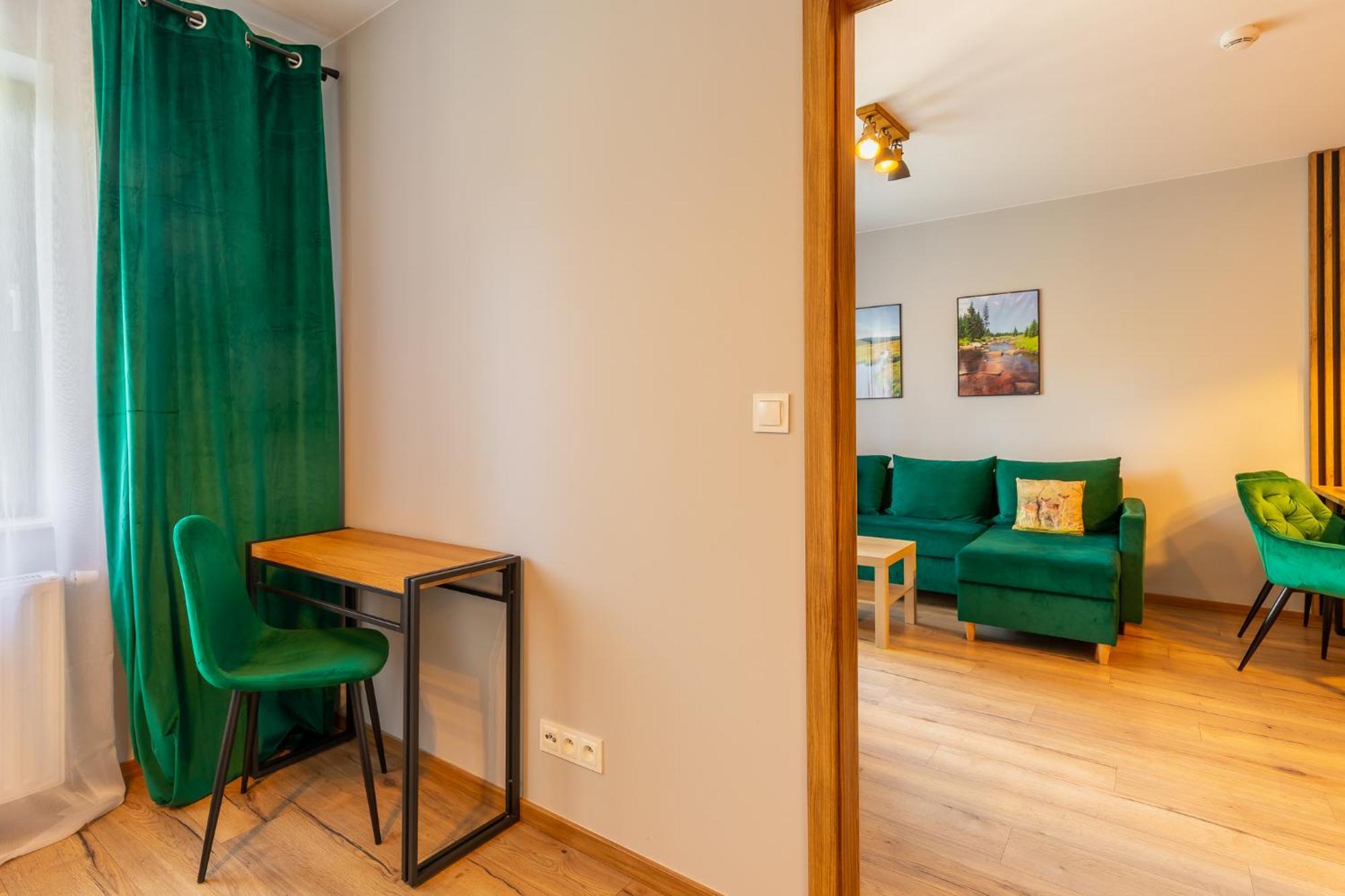 Izerka Z Basenem I Sauna - Stone Hill Apartment