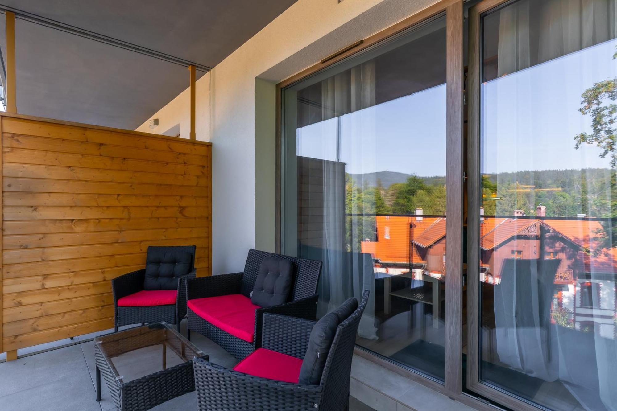 Izerka Z Basenem I Sauna - Stone Hill Apartment